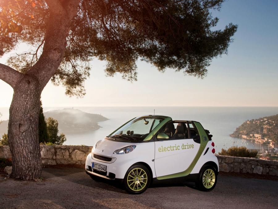  Smart ForTwo Electric Drive 2009 года  (фото 42 из 42)